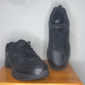 New! New Balance Mens 409 MX409BK2 Leather Walking Shoes Black Size 11 4E  EU 45